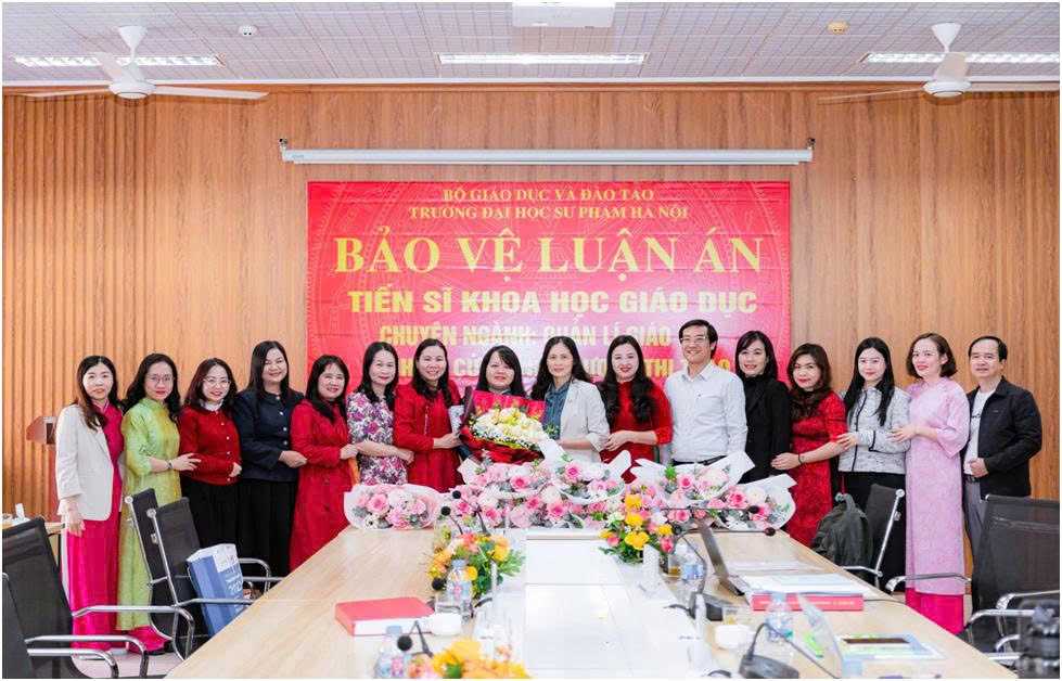 NCS Trương Thị Thảo bảo vệ thành công Luận án tiến sĩ